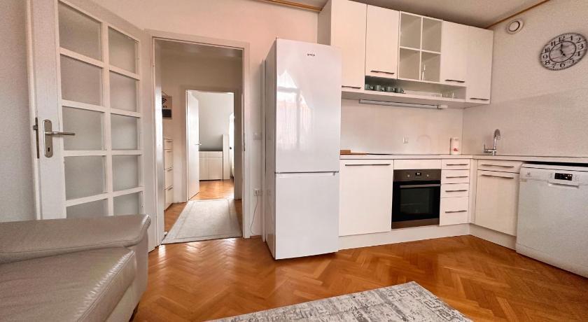 לובליאנה Charming City Loft Apartment מראה חיצוני תמונה